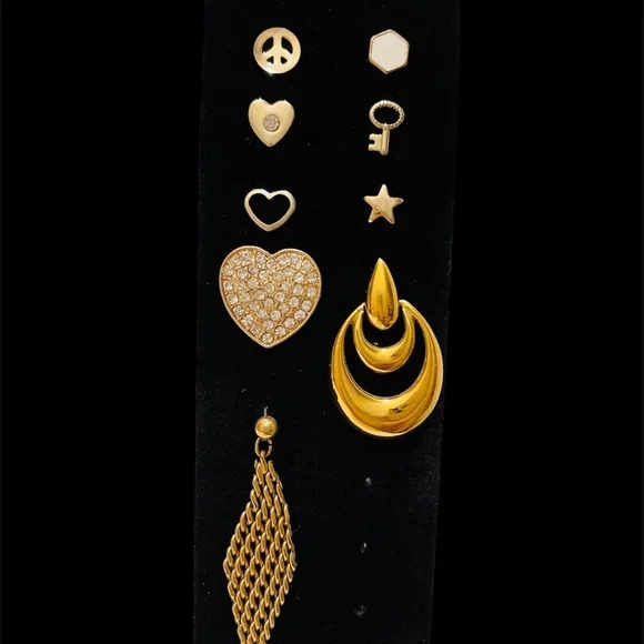 9 pcs Gold Tone Earrings (singles with no pairs) - Picture 2 of 4